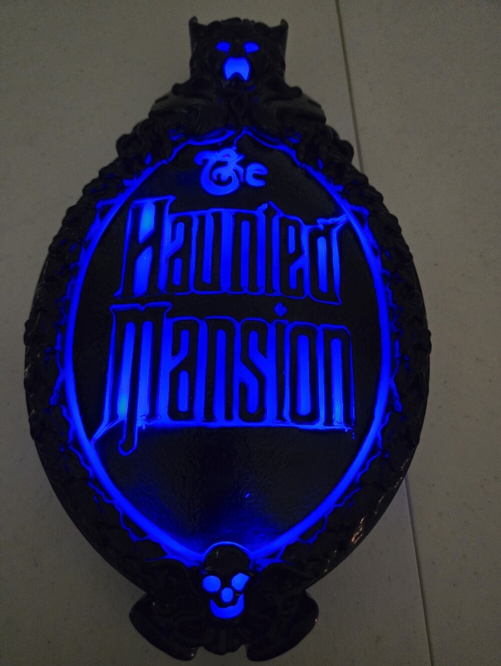 Gemmy Disney's The Haunted Mansion Musical Lighted 12" Wall Plaque Model 225797